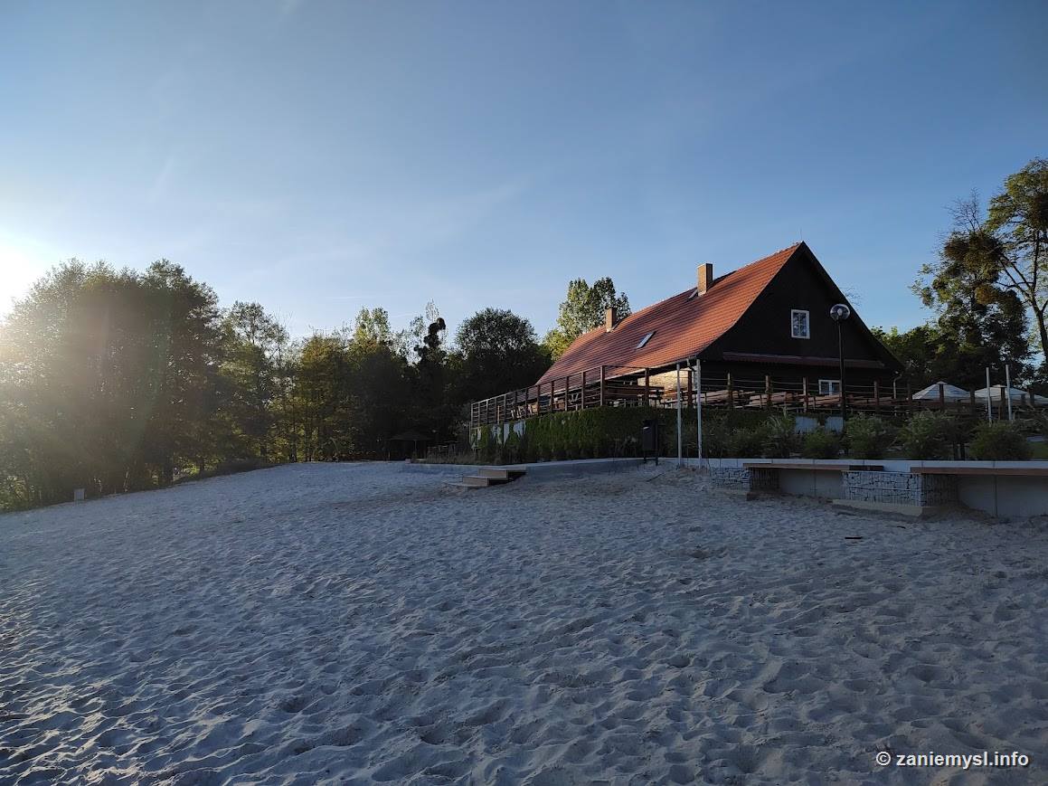 Karczma nad jeziorem