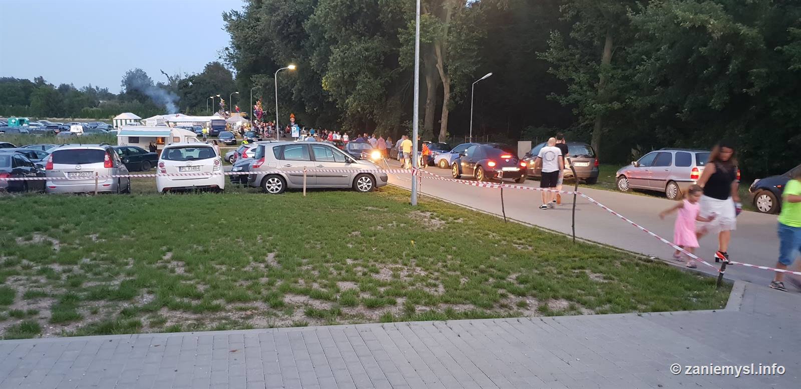 Tłumy mieszkańców na letnim wydarzeniu