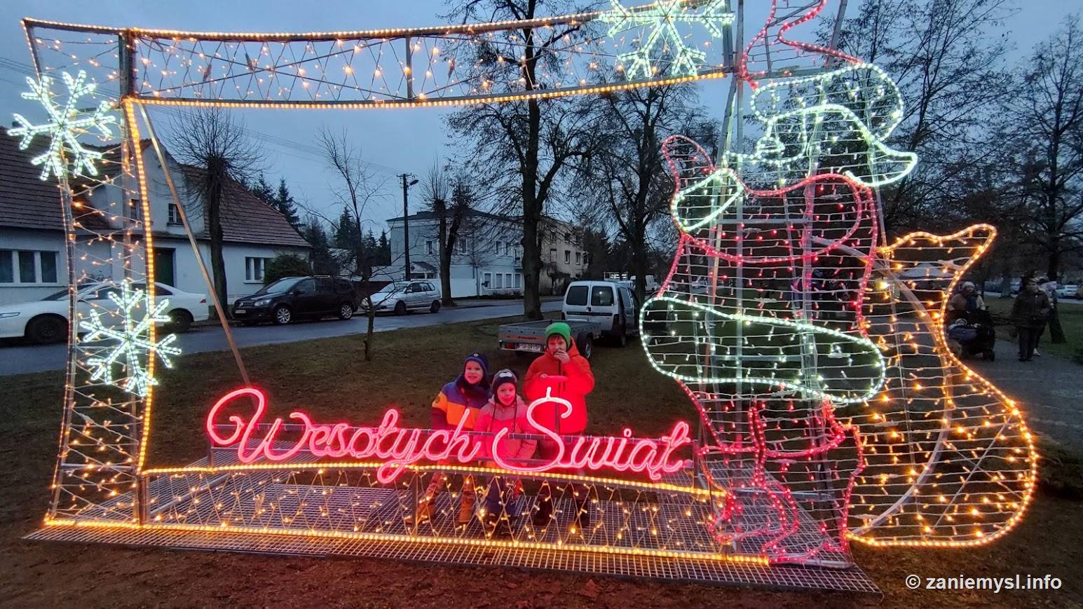 Świąteczne iluminacje w Zaniemyślu